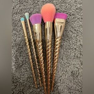 Tarte unicorn brush set